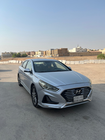 Hyundai Sonata 2019 – Automatic | 337,000 KM | For Sale | SAR 38,000