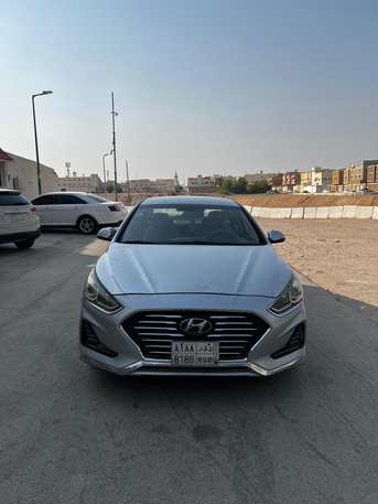 Hyundai Sonata 2019 – Automatic | 337,000 KM | For Sale | SAR 38,000