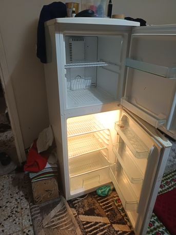 SAR 600 | Household Items for Sale | AC, Washing Machine & Furniture | Urgent