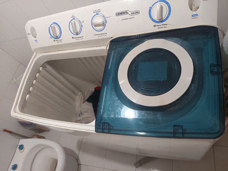 SAR 600 | Household Items for Sale | AC, Washing Machine & Furniture | Urgent
