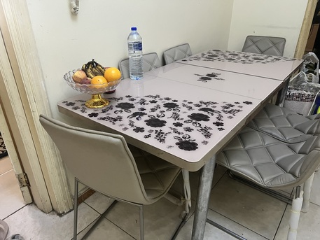 SAR 24000, Flat With Household Items