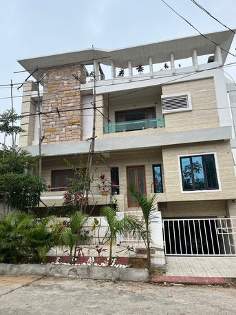 INR 31000000/year, 5 BR, 6Bhk, 6 Toilets Villa For Sale Near Suncity Hyderabad India In A Gated Community.