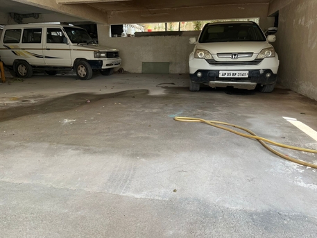 INR 31000000/year, 5 BR, 6Bhk, 6 Toilets Villa For Sale Near Suncity Hyderabad India In A Gated Community.