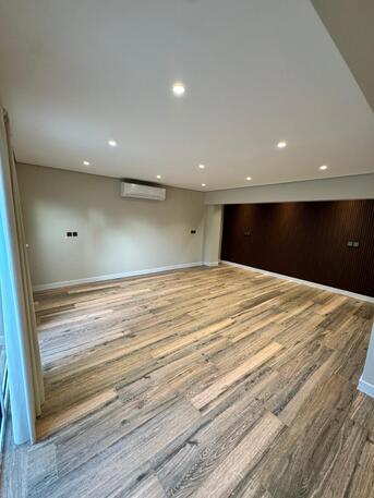Sar 1200030000/month, 2 BR, Apartments For Rent For Families And Singles In The Royal Commission.