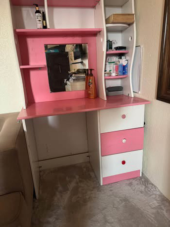 SAR 1,600 | Household Items | Good Condition