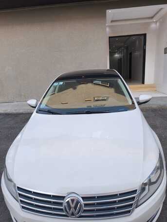 SAR 23000, Volkswagen Passat R-Line, 2015, Automatic, 175000 KM, Volkswagen Passat CC- 1.8L Turbo Sports For Sale
