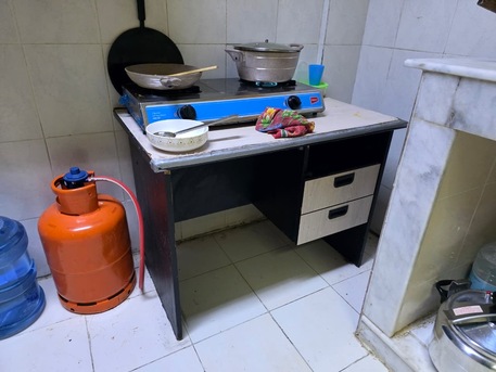 SAR 6,200 | Complete 2 BHK Household Items | Urgent Sale