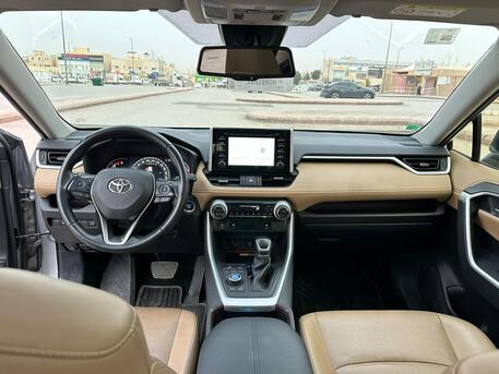 Premium Toyota RAV4 Prime 2022 | AWD | Panoramic Sunroof | Automatic | 64,000 KM | 1st Owner | 100% Accident-Free | SAR 115,000