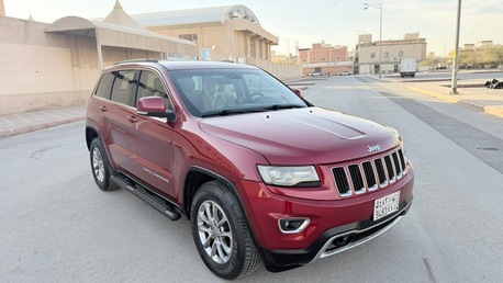 Sar 45000, Jeep Cherokee, 2014, Automatic, 124000 KM, Jeep Grand Cherokee 4wd Model Only