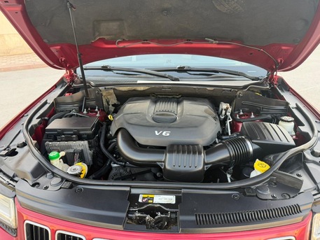 Sar 45000, Jeep Cherokee, 2014, Automatic, 124000 KM, Jeep Grand Cherokee 4wd Model Only