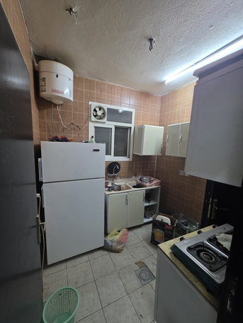 SAR 22,000 Yearly | Family 3 Bedroom Apartment | 2 Baths | Kitchen Included