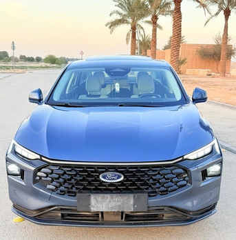 Ford Taurus 2023 – Automatic | 57,000 KM | For Sale | SAR 73,000