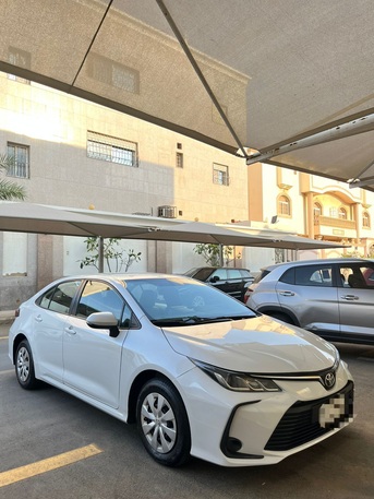 Toyota Corolla 2.0L 2022 – Automatic | 140 KM | For Sale | SAR 49,000