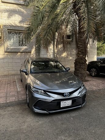Toyota Camry Hybrid 2022 | Automatic | 113,000 KM | For Sale | SAR 57,000