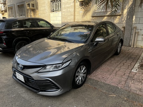 Toyota Camry Hybrid 2022 | Automatic | 113,000 KM | For Sale | SAR 57,000