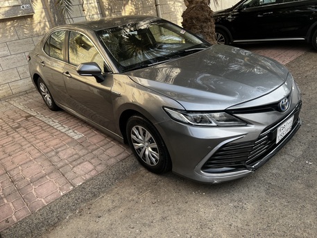 Toyota Camry Hybrid 2022 | Automatic | 113,000 KM | For Sale | SAR 57,000