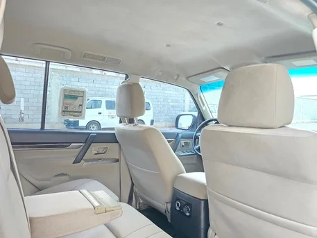 SAR 68,000 | Mitsubishi Pajero GLS 2020 | 4×4 | Low Mileage | Accident-Free | Urgent Sale.