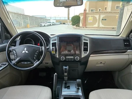 SAR 68,000 | Mitsubishi Pajero GLS 2020 | 4×4 | Low Mileage | Accident-Free | Urgent Sale.