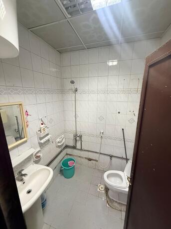 AR 1,700 / Month | Studio (1BHK) | Fully Furnished | Electricity 40%