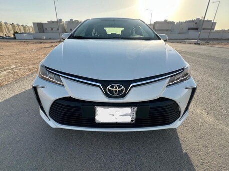 SAR 42,500 | 2021 Toyota Corolla XLE | Automatic | 175,000 KM | First Owner | Excellent Condition.