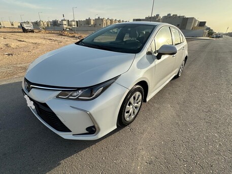 SAR 42,500 | 2021 Toyota Corolla XLE | Automatic | 175,000 KM | First Owner | Excellent Condition.