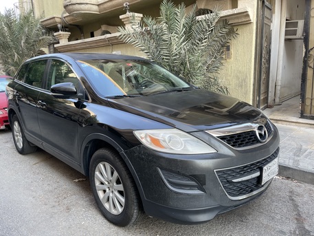 SAR 26,000 | Mazda CX-9 2010 | Spacious 7-Seater | Well Maintained Family Car.