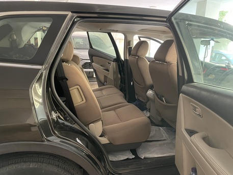 SAR 26,000 | Mazda CX-9 2010 | Spacious 7-Seater | Well Maintained Family Car.