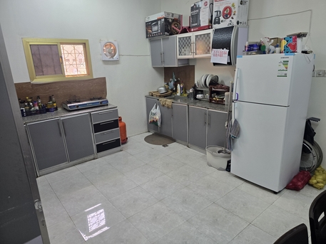 SAR 1,800 Annually | 2-Bedroom Family Apartment | Nimar Area | Near Al Shaif