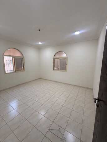SAR 22,600 Annually | 3-Bedroom Corner Apartment | Living Room | 3 Baths | Parking Included