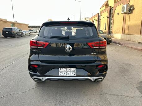 SAR 42000, Mg ZS, 2023, Automatic, 39000 KM, With Mid Option For Sales