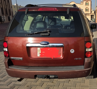 SAR 15,000 | Ford Explorer XLT 2009 | Automatic | 271,000 KM | 4×4 | Good Running Condition