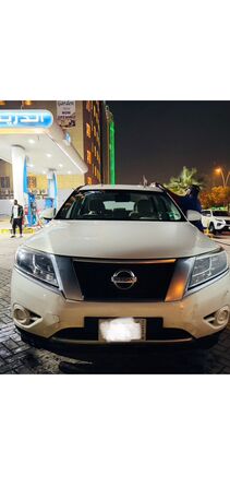 SAR 26,000 | Nissan Pathfinder 2013 | Automatic | 236,000 KM | Registered 2014