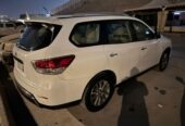 SAR 26,000 | Nissan Pathfinder 2013 | Automatic | 236,000 KM | Registered 2014