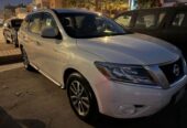 SAR 26,000 | Nissan Pathfinder 2013 | Automatic | 236,000 KM | Registered 2014