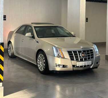 SAR 42,000 | Cadillac CTS 2013 | Auto | Only 90K KM | Fully Loaded