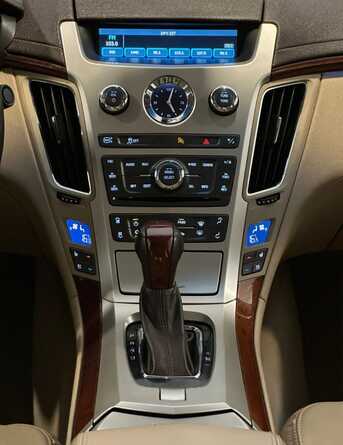 SAR 42,000 | Cadillac CTS 2013 | Auto | Only 90K KM | Fully Loaded