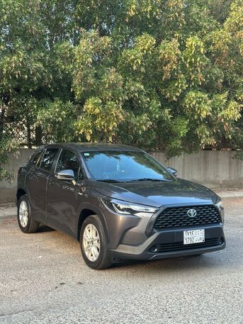 SAR 74,000 | Toyota Corolla Cross 2023 | Auto | 38K KM | Mid / Half Option