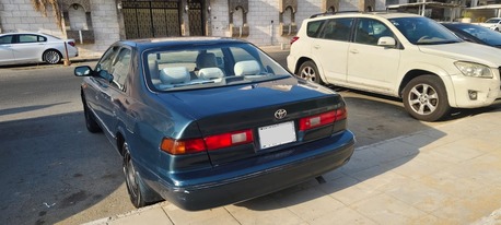 AR 13,800 | Toyota Camry 1999 | Manual | 350K KM | Reliable Daily Driver