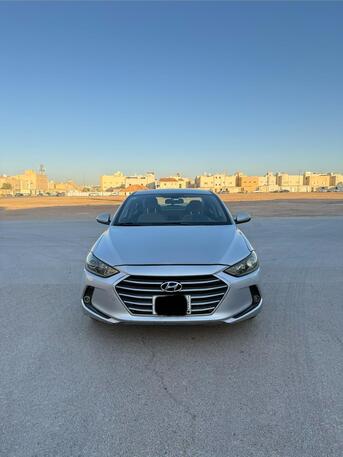 SAR 35,000 | Hyundai Elantra 2017 | Automatic | 280,000 KM