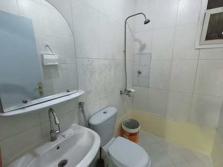 SAR 550/Month | Executive Bed Space in Furnished Flat | Near Tea-Shoes Hara (SIB-R1)
