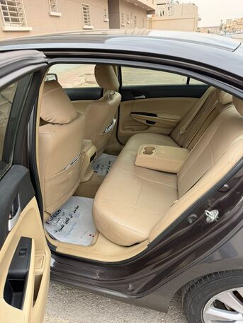 SAR 28,000 | Honda Accord 2012 | Automatic | 286,500 KM | Full Option | For Sale