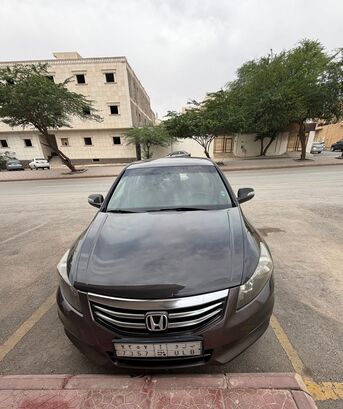 SAR 28,000 | Honda Accord 2012 | Automatic | 286,500 KM | Full Option | For Sale