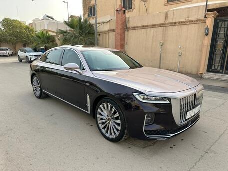 SAR 127,000 | Hongqi H9 2021 | Automatic | 51,000 KM | 2.0T Turbo | Fully Loaded | Panorama Sunroof