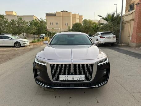 SAR 127,000 | Hongqi H9 2021 | Automatic | 51,000 KM | 2.0T Turbo | Fully Loaded | Panorama Sunroof