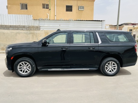 SAR 145,000 | Chevrolet Suburban 2023 | Automatic | 120,000 KM | Special Deal
