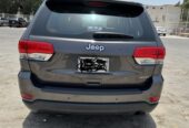 SAR 68,000 | Jeep Grand Cherokee Laredo 2019 | Automatic | 73,000 KM | Clean | Low Mileage