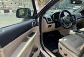 SAR 68,000 | Jeep Grand Cherokee Laredo 2019 | Automatic | 73,000 KM | Clean | Low Mileage