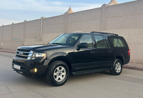 SAR 49,000 | Ford Expedition 2016 | Automatic | 239,000 KM | For Sale