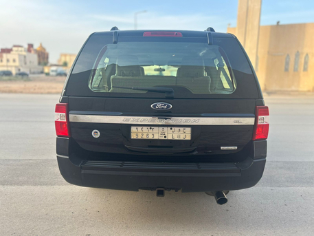 SAR 49,000 | Ford Expedition 2016 | Automatic | 239,000 KM | For Sale