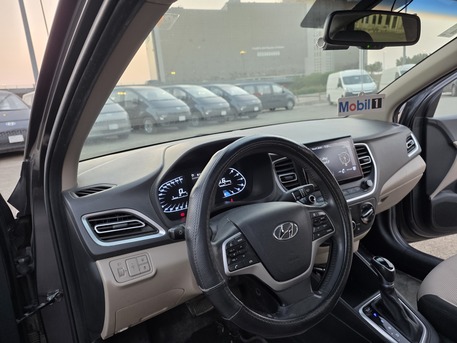 SAR 34,500 | Hyundai Accent 2021 | Automatic | 311,000 KM | Full Option